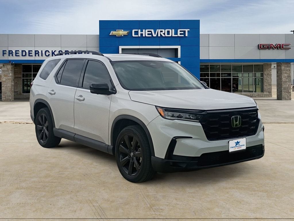 2025 Honda Pilot Black Edition