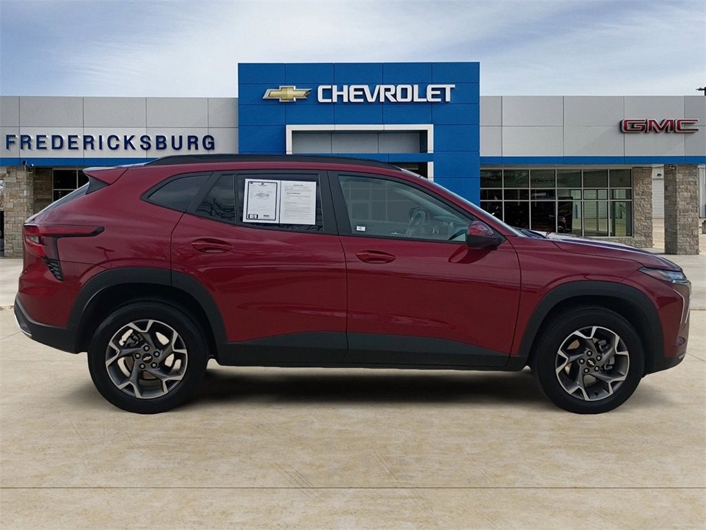 2025 Chevrolet Trax LT