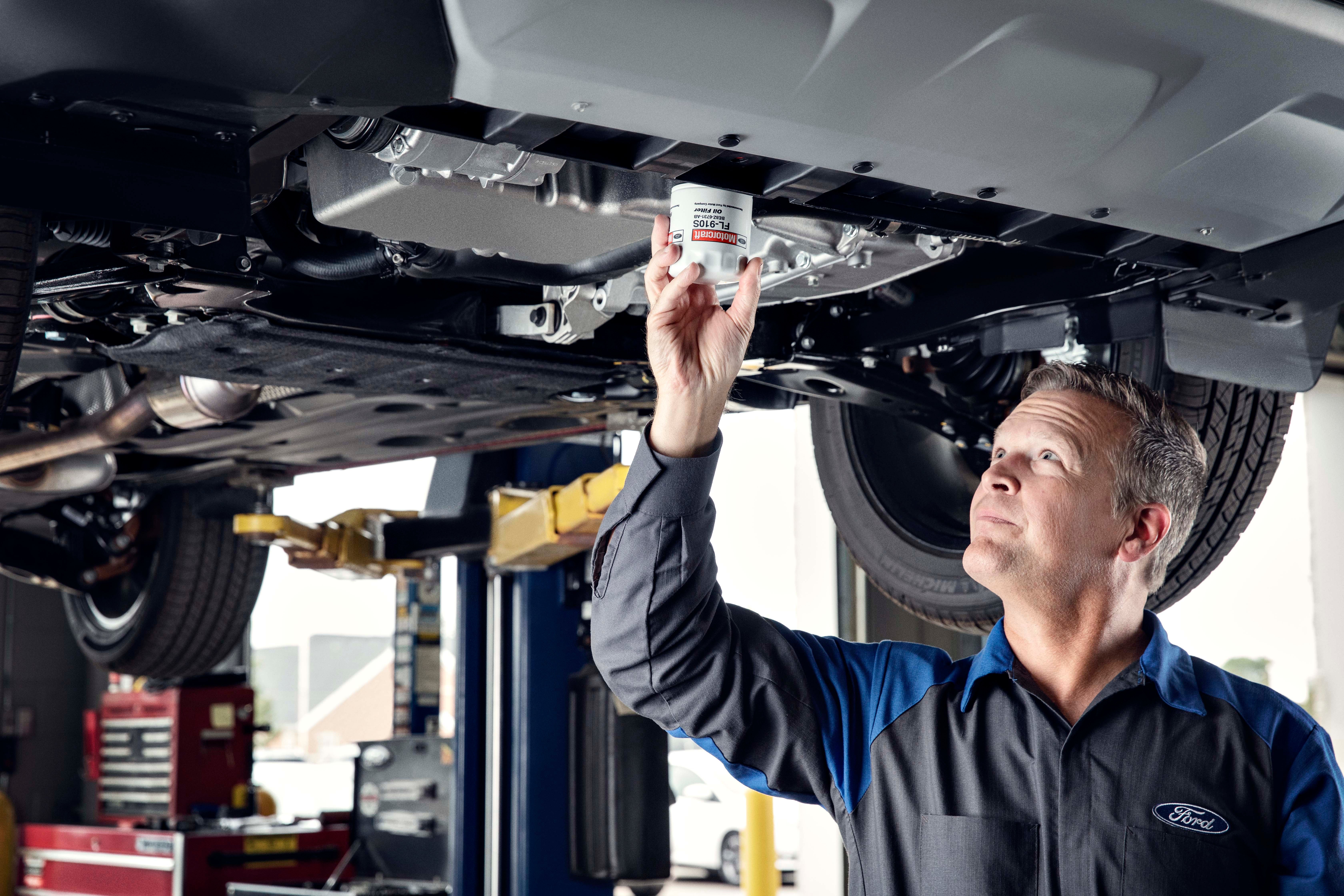 Oil Change Near Me in Three Rivers, TX