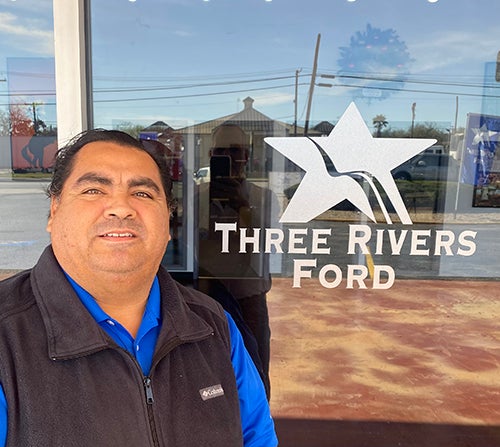 Three Rivers Ford in Three Rivers TX