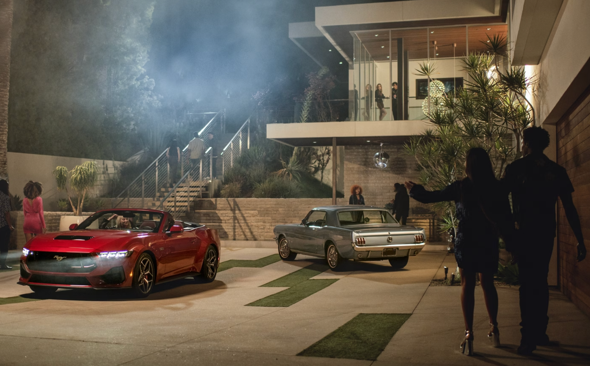 New 2024 Ford Mustang Near Me in Three Rivers, TX